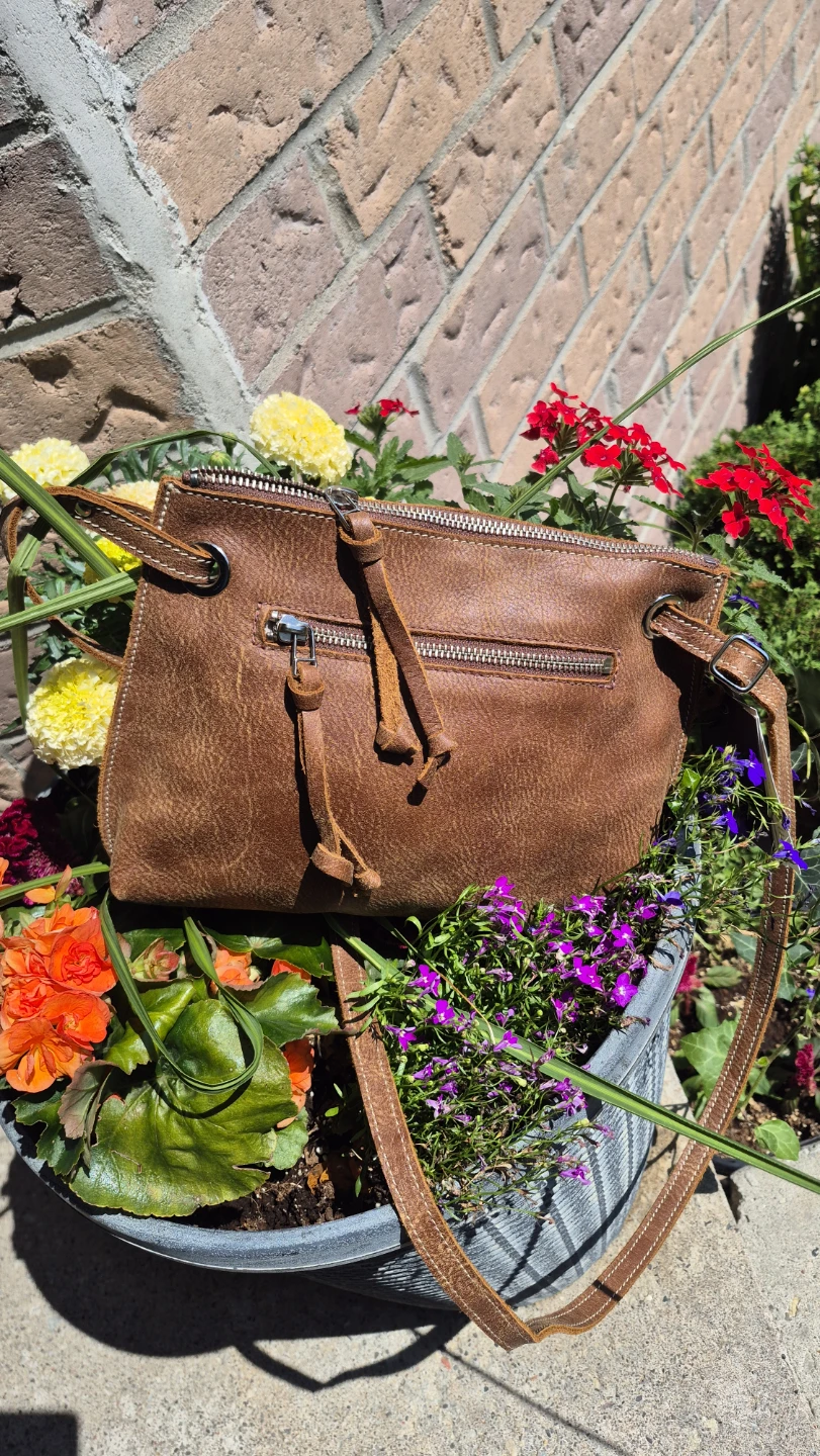 Brand New Roots Brown Leather Crossbody Bag - photo 5