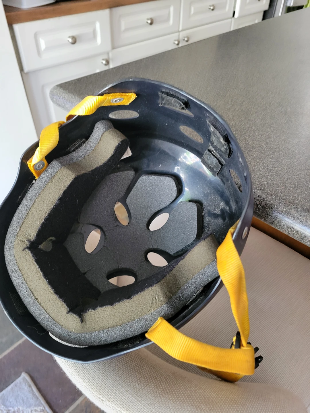 KIDS HELMET - photo 3