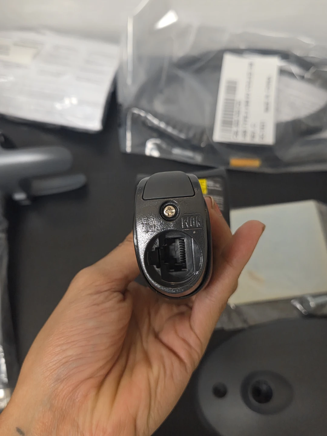 Honeywell Xenon 1900 Barcode Scanner with Stand - photo 5
