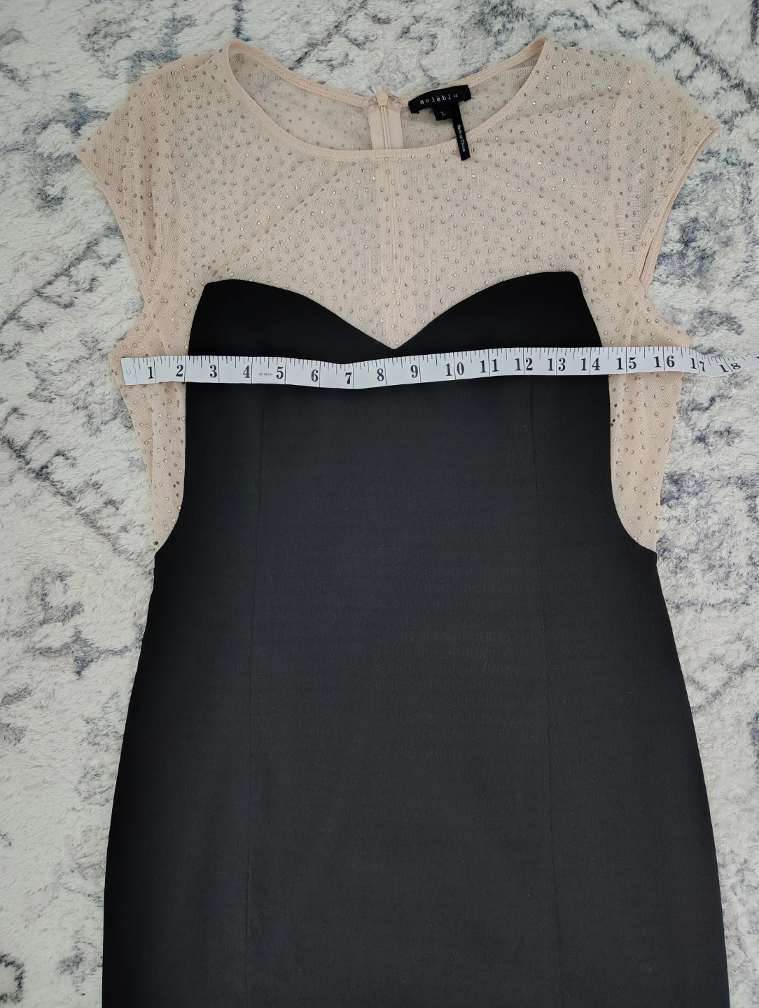 Beautiful Women's Dress – Size L - photo 4