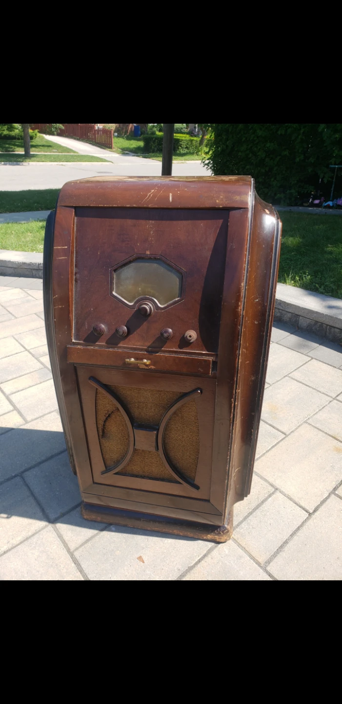 Vintage Radio