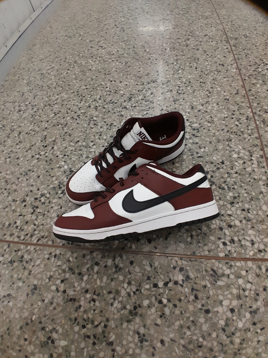 Nike Dunk Low "Cacao Wow" White Burgundndy Men's Size 12