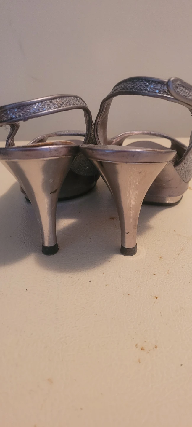 Nine West Silver Glitter Heels - photo 4