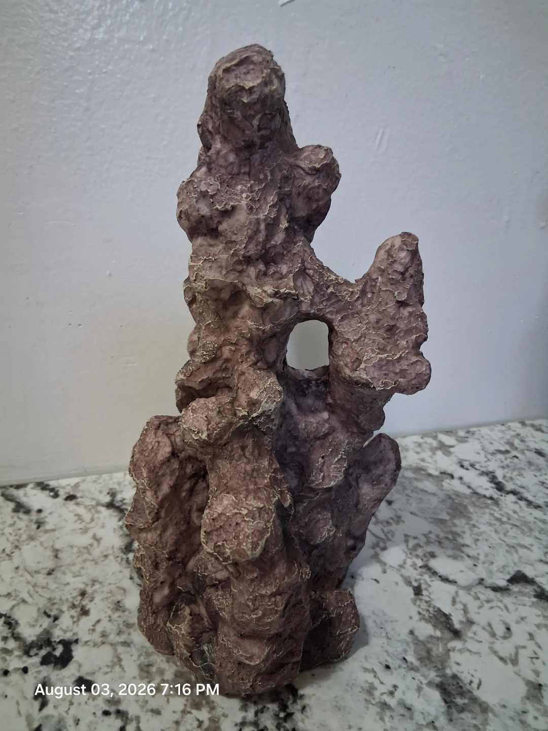 Largr Aquarium Decorative Rock Ornament - photo 2