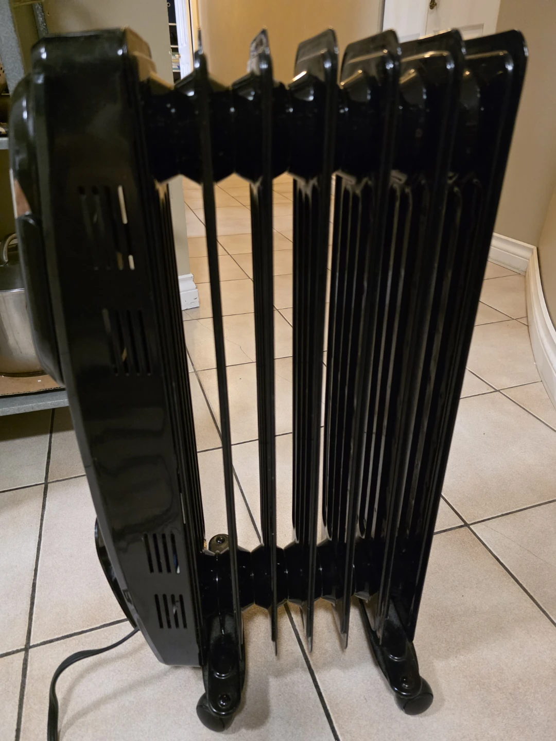 Honeywell Energy Smart Oil Heater - photo 2