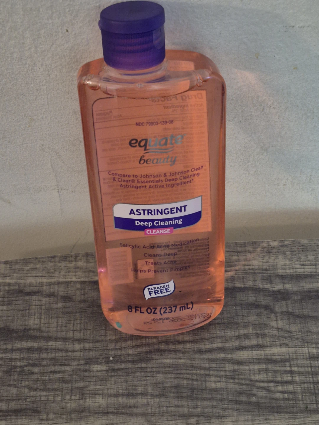 BNIB)Equate Beauty Astringent Deep Cleaning Face Wash