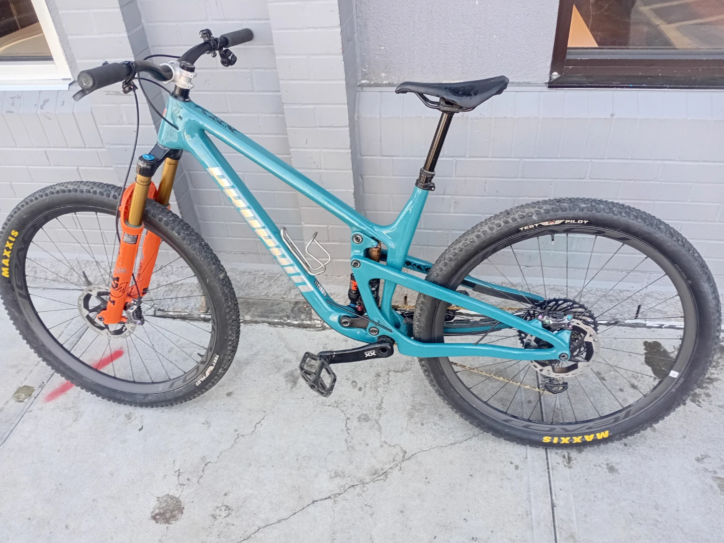 Evil Calling Gen 2 Mountain Bike