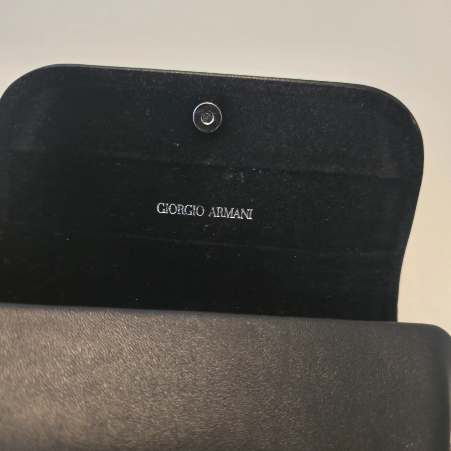 Vintage Giorgio Armani "Gio" Gunmetal Oval Sunglasses - photo 3