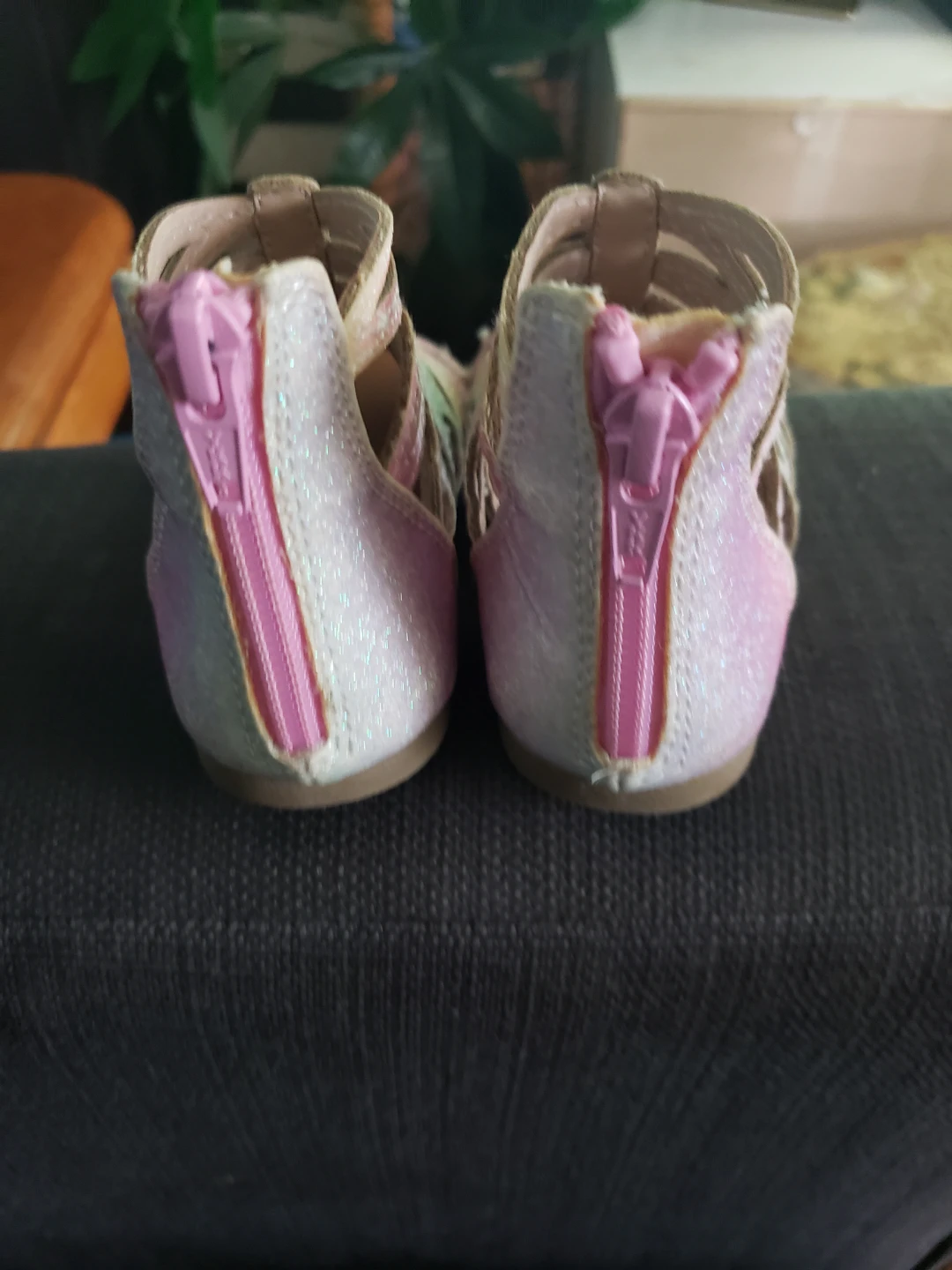 Girls' Gladiator Sandals Size 7 - photo 2