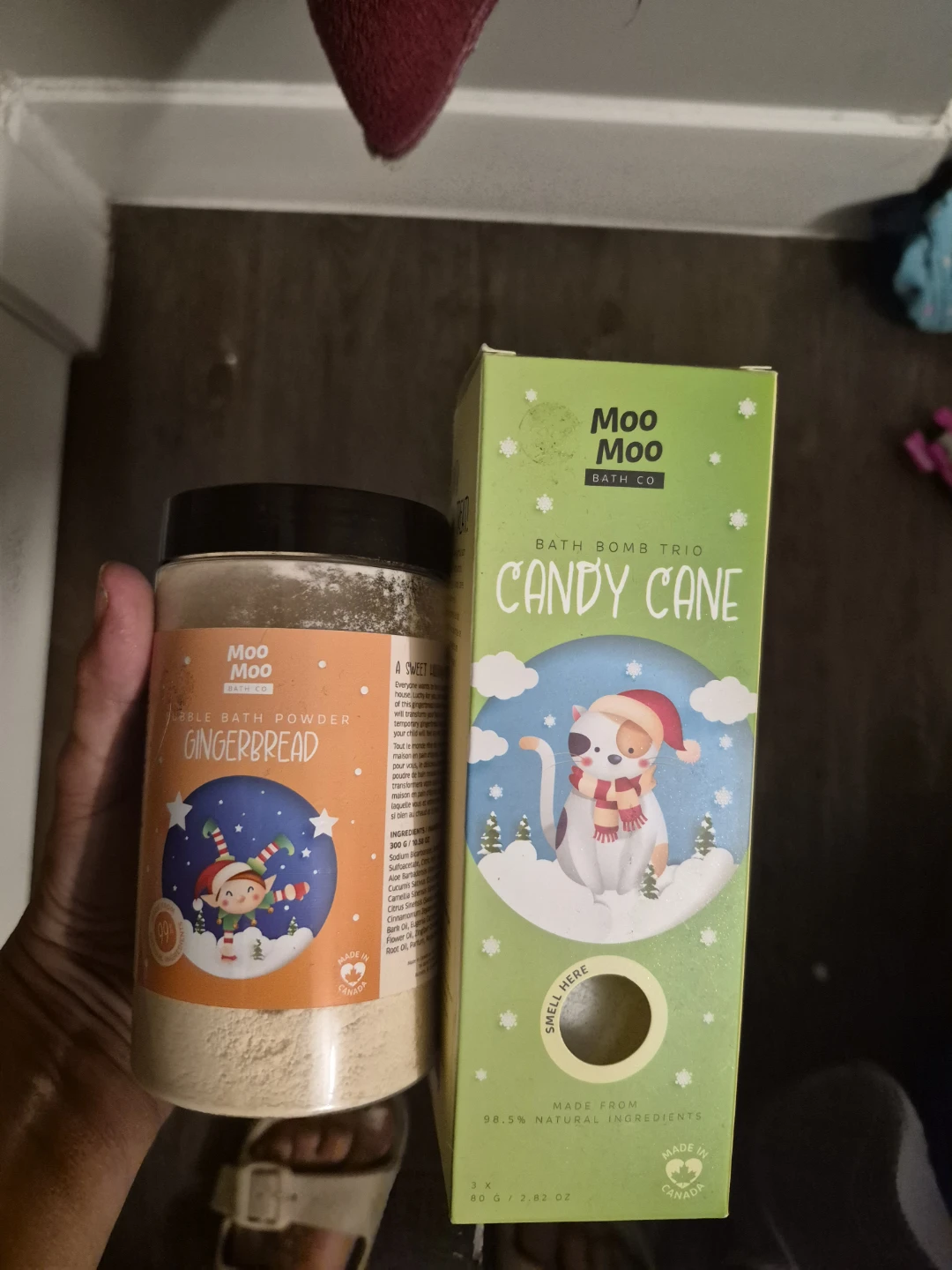 Moo Moo Bath Co Gingerbread Powder and Candy Cane Bomb duo
