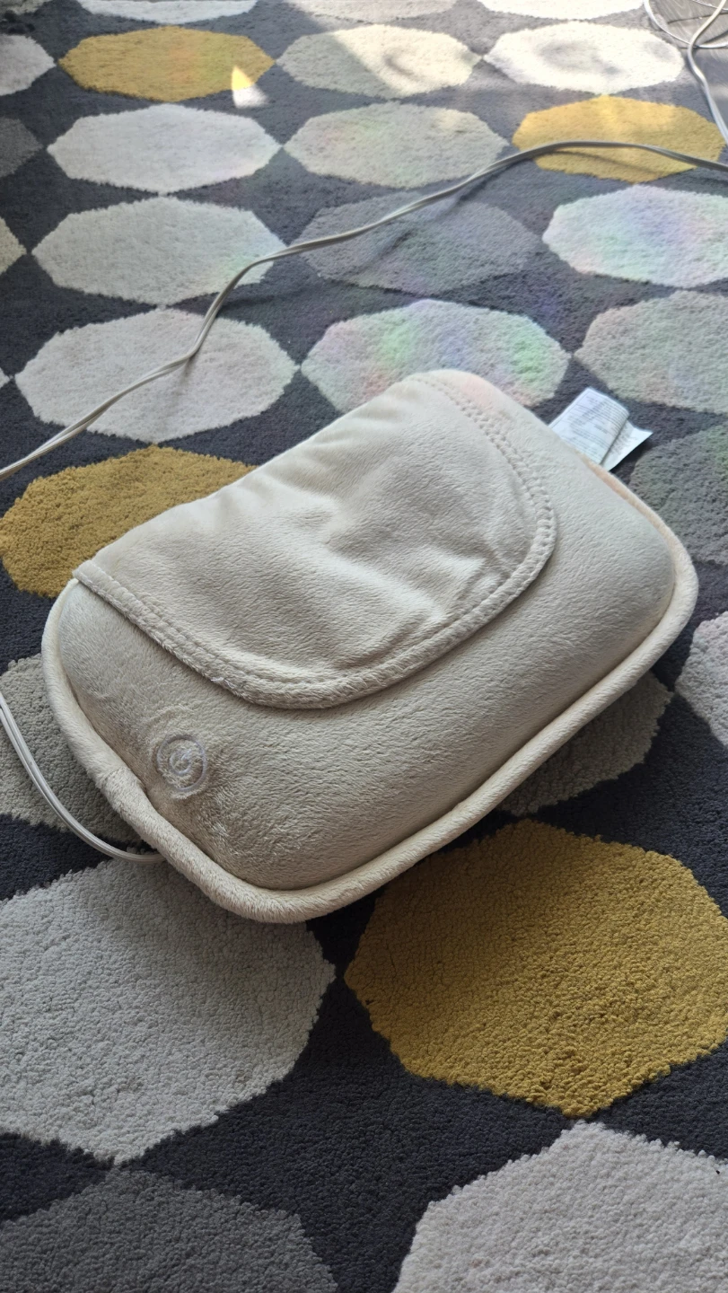 HoMedics Shiatsu Pillow Massager with Heat - photo 2