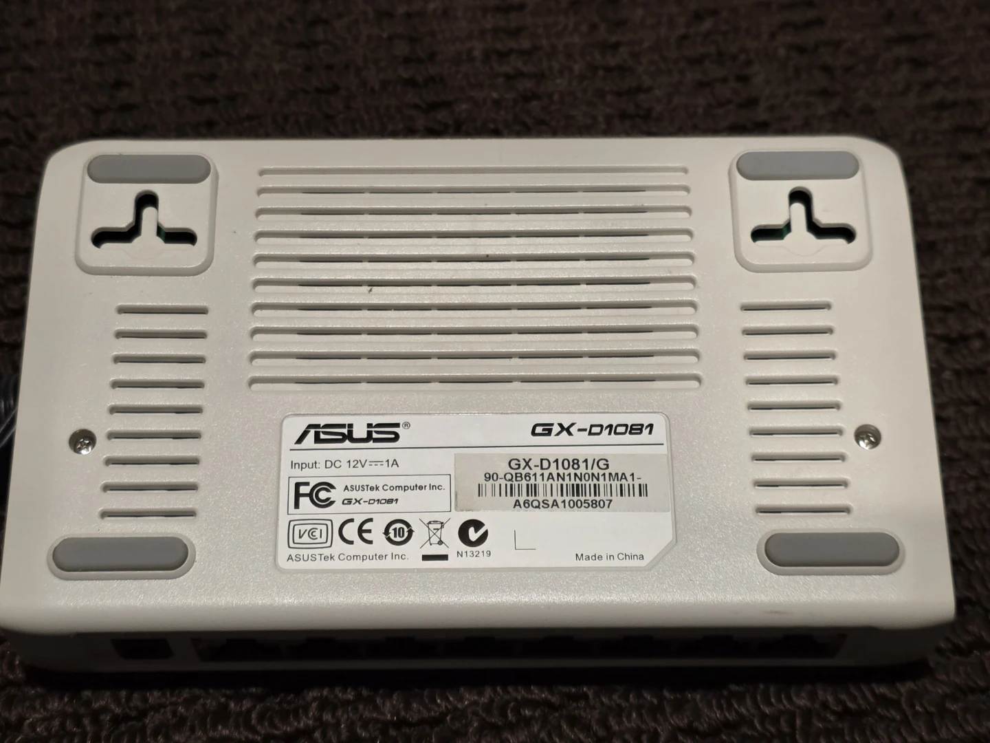 ASUS GX-D1081/G 8-Port Gigabit Network Switch - photo 3
