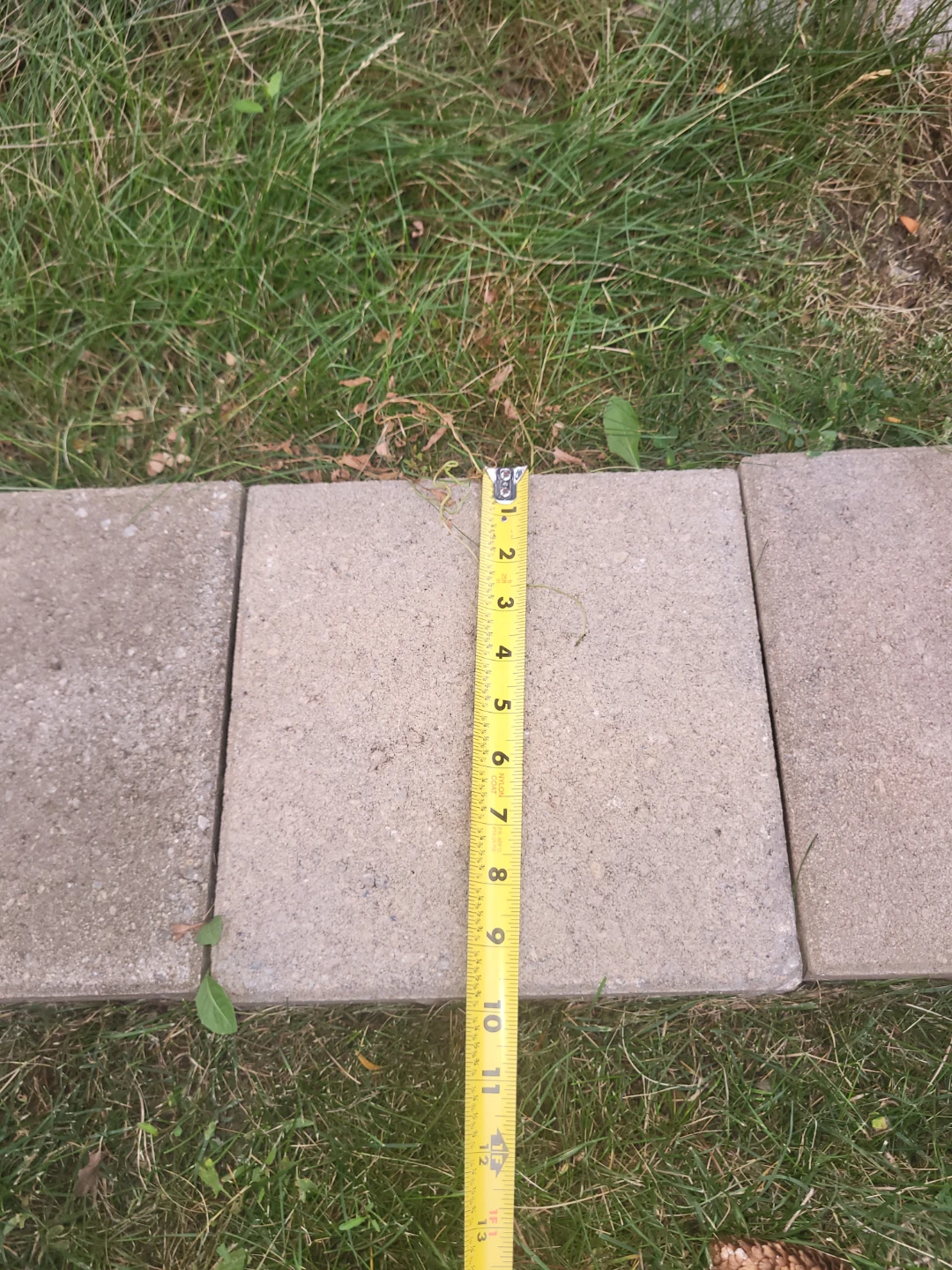 33 Concrete Pavers - photo 5