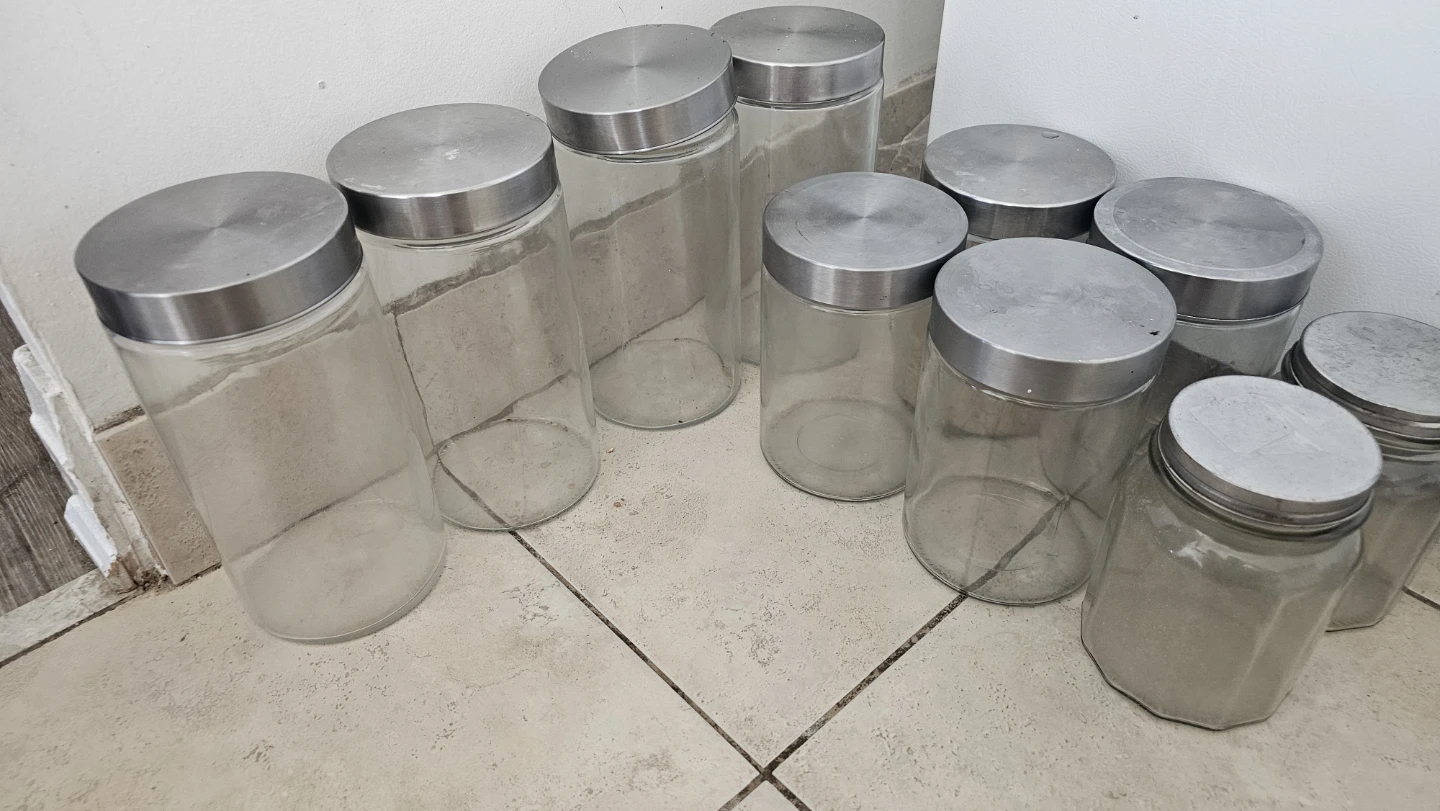 Set of 10 Glass Jars with Metal Lids - photo 2