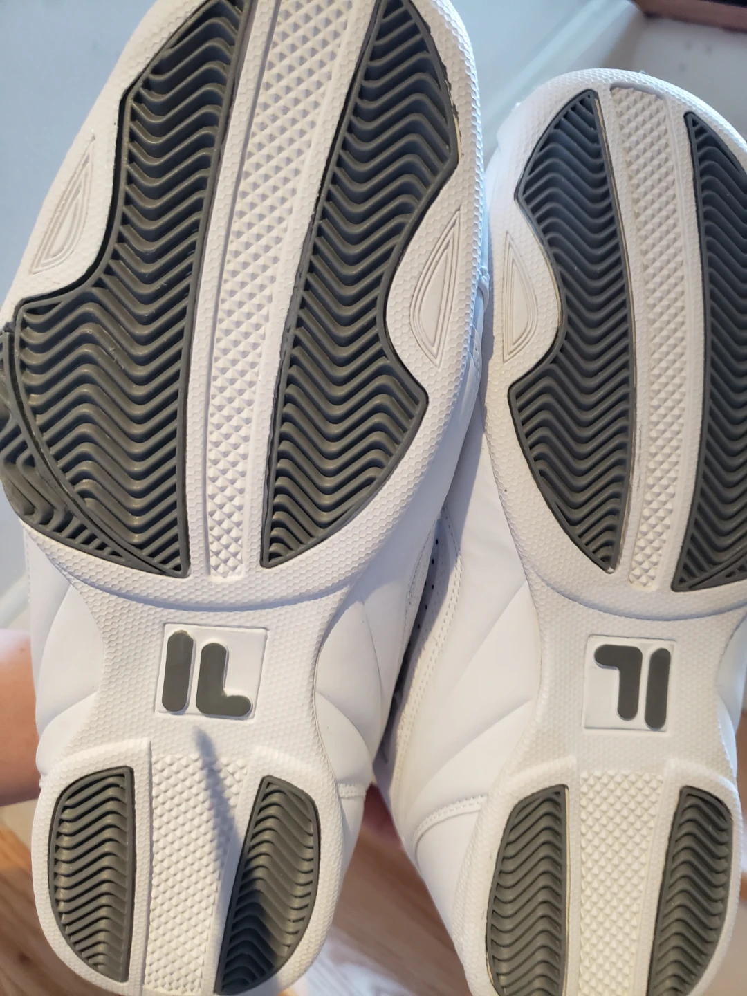 Fila White Shoes - photo 2