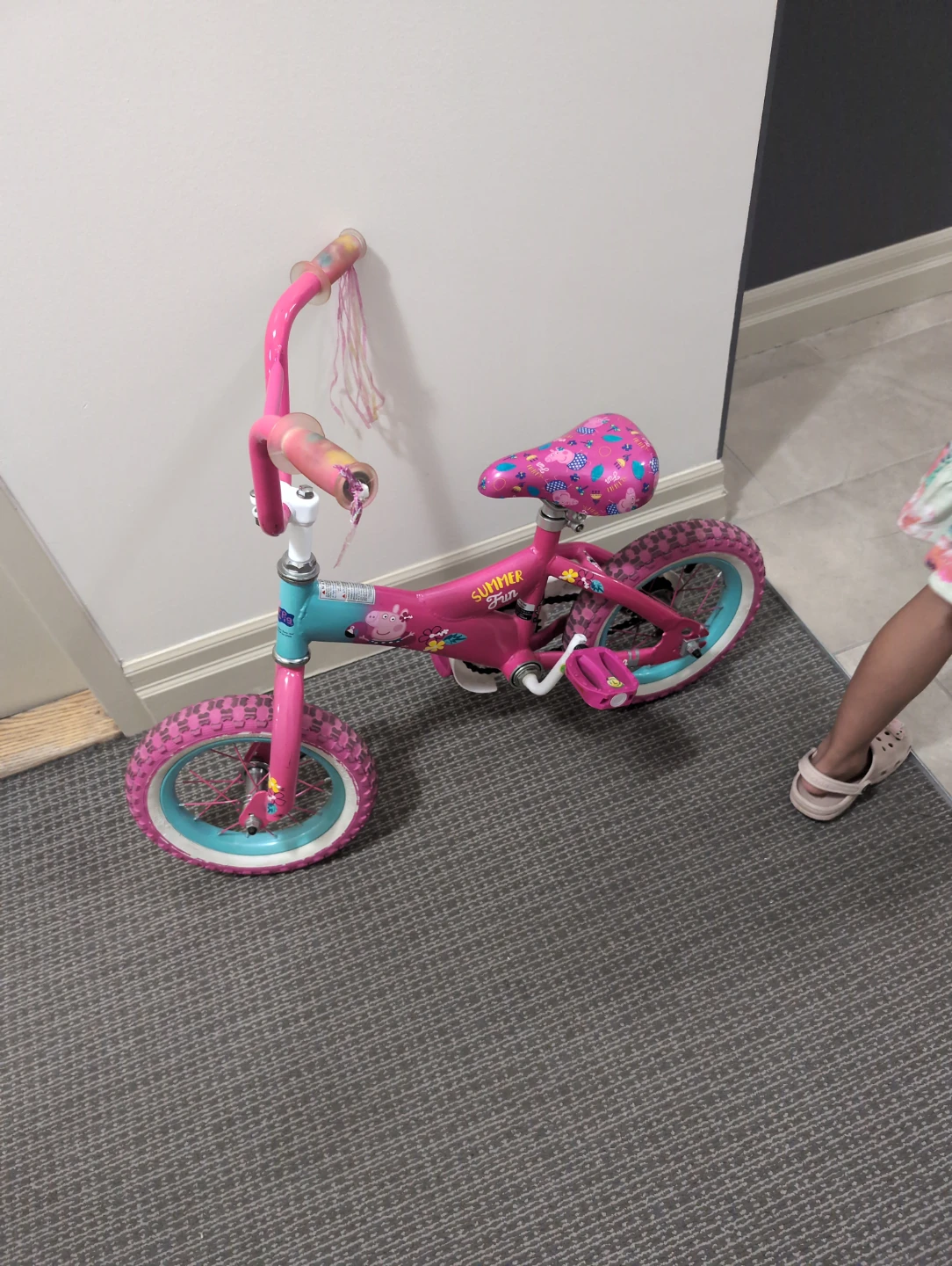 Peppa Pig Kids' Bike - photo 3