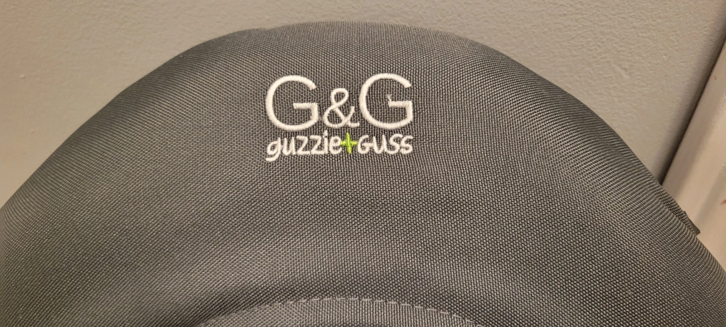 Guzzie+Guss Perch Hook on high chair