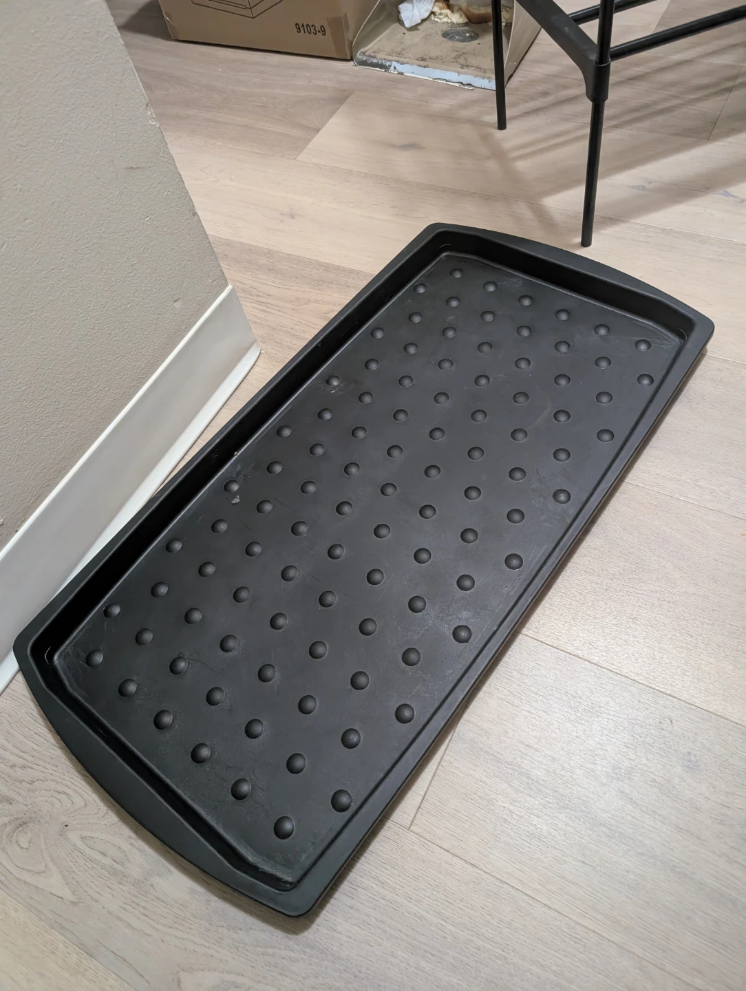 Black Shoe Tray (Good condition)