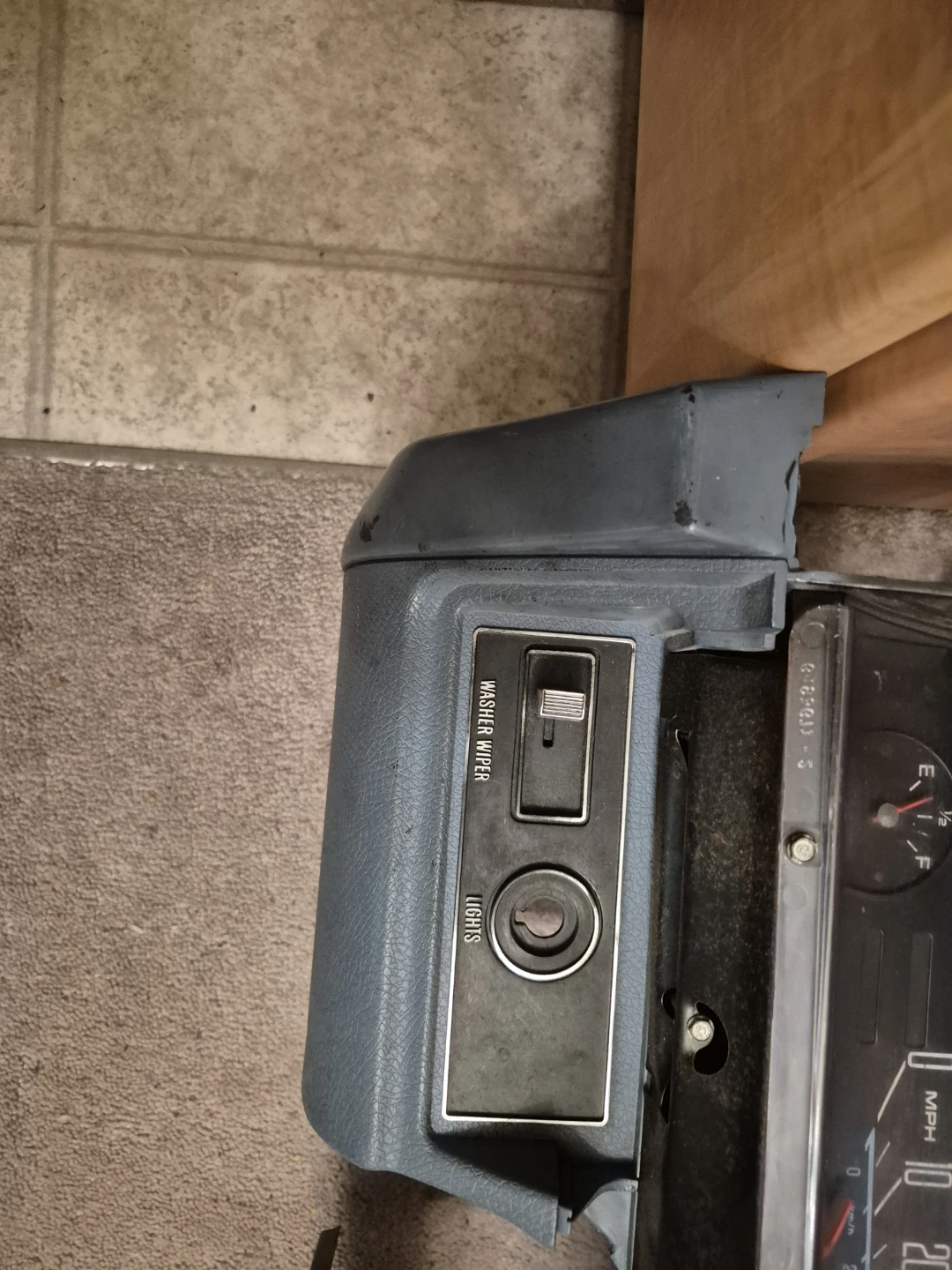 Monza / Vega dash including speedometer and ash tray - photo 2