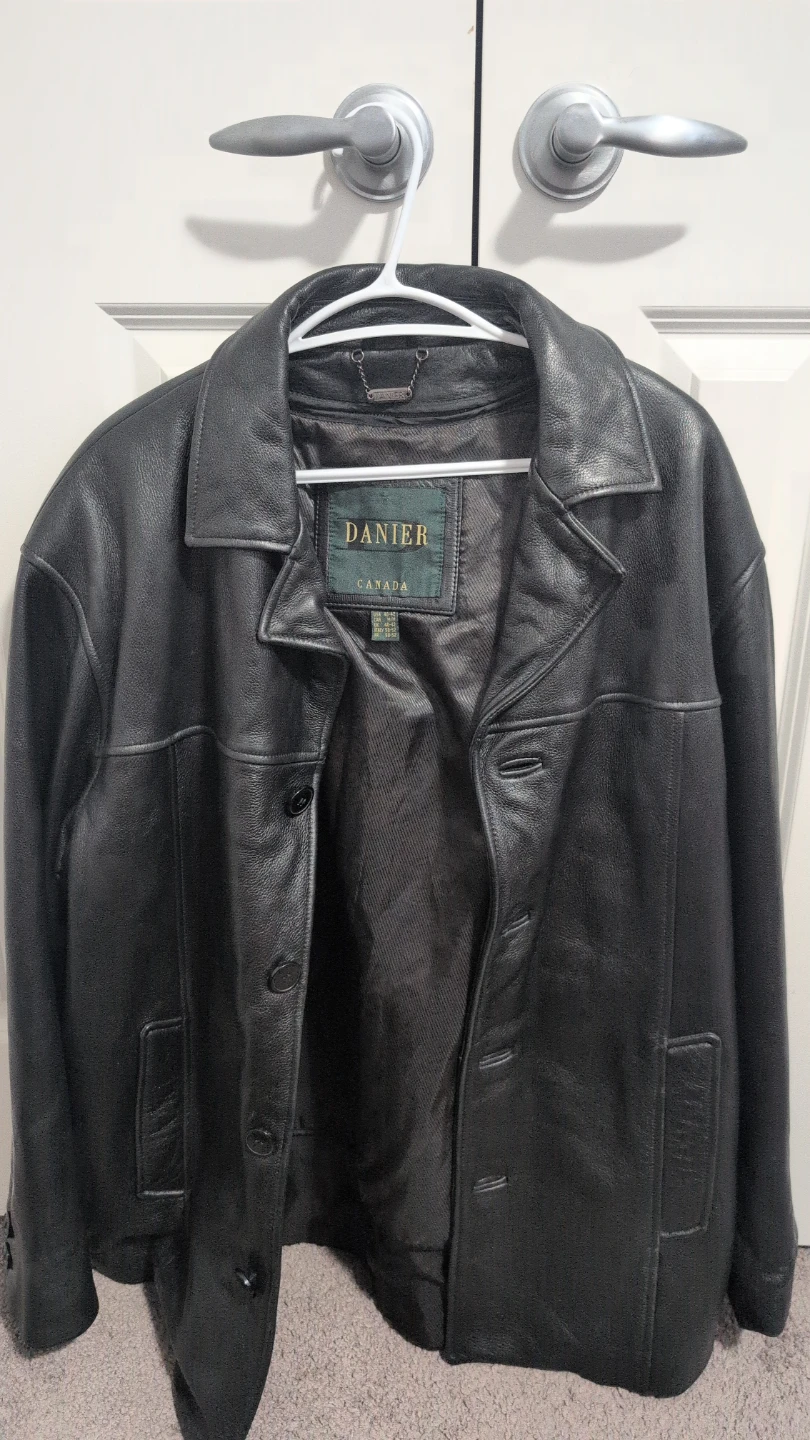 Danier Canada Black Leather Jacket Size M