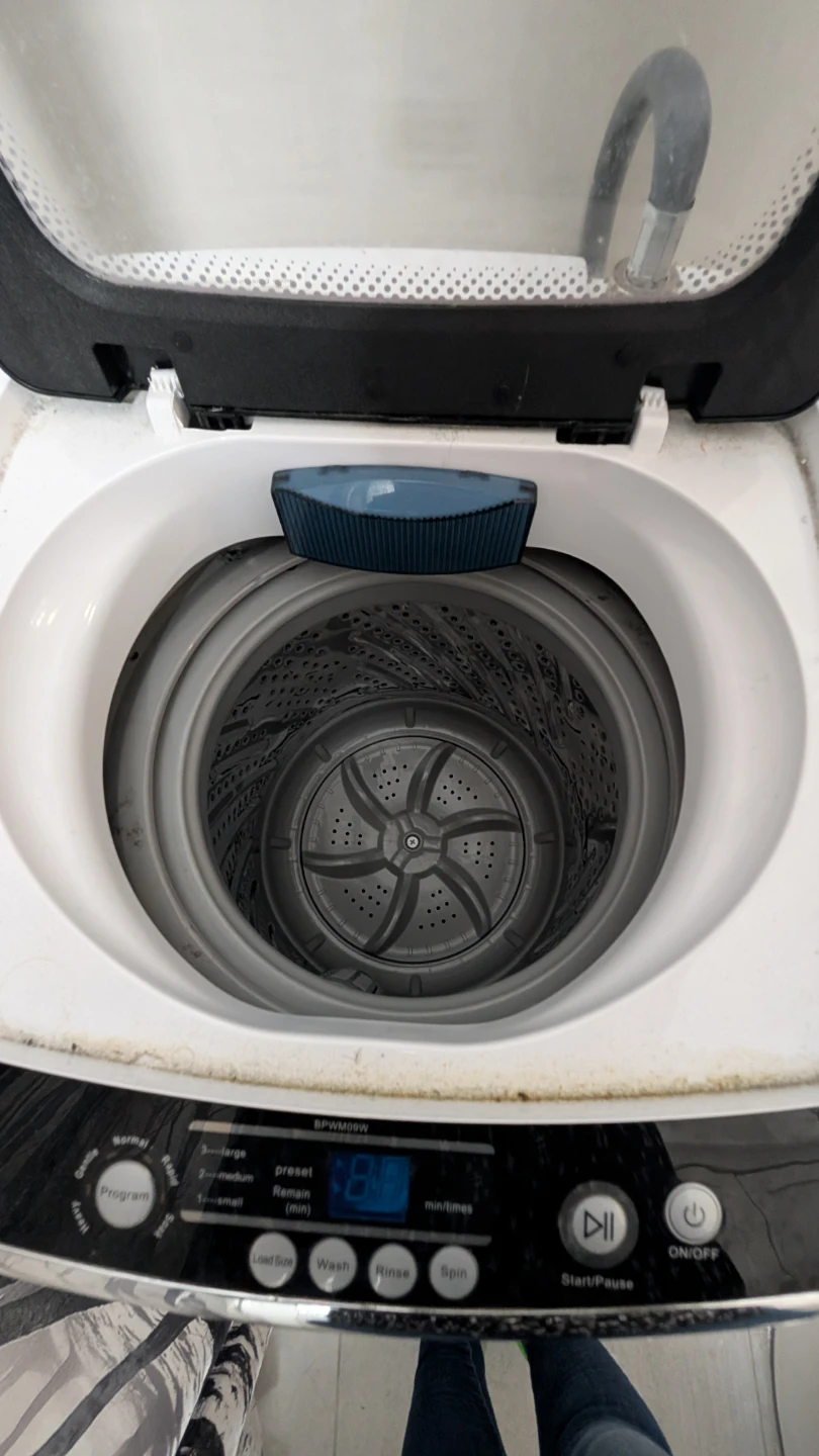 Black & Decker Portable Washing Machine - photo 3
