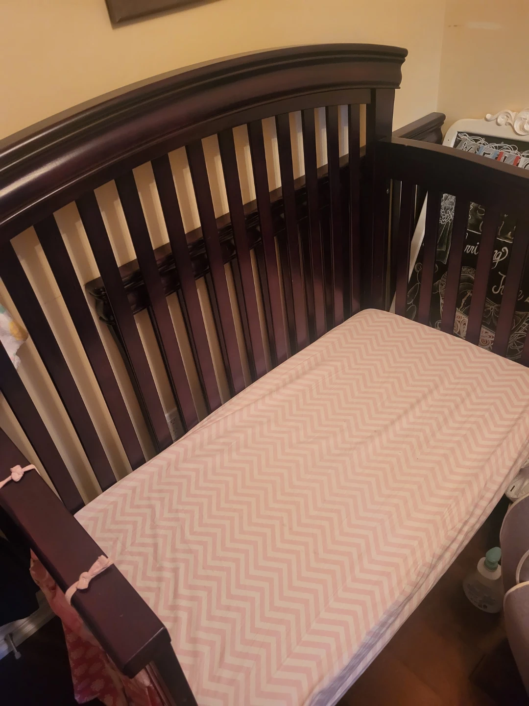 Baby Crib/day bed