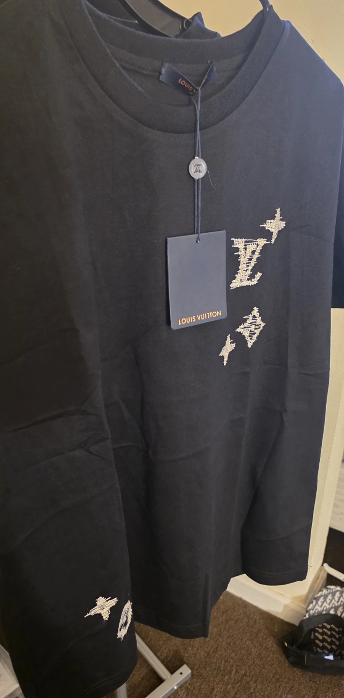 Louis Vuitton t shirt - photo 4