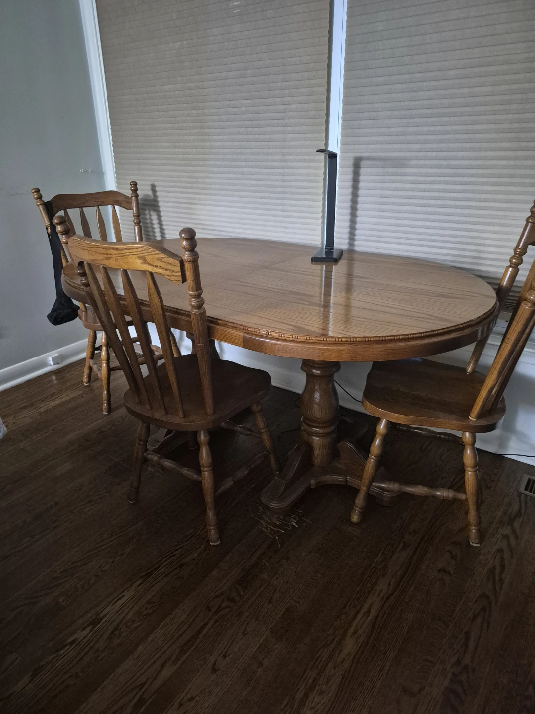 Oak Wood Dining Table with  6 Chairs