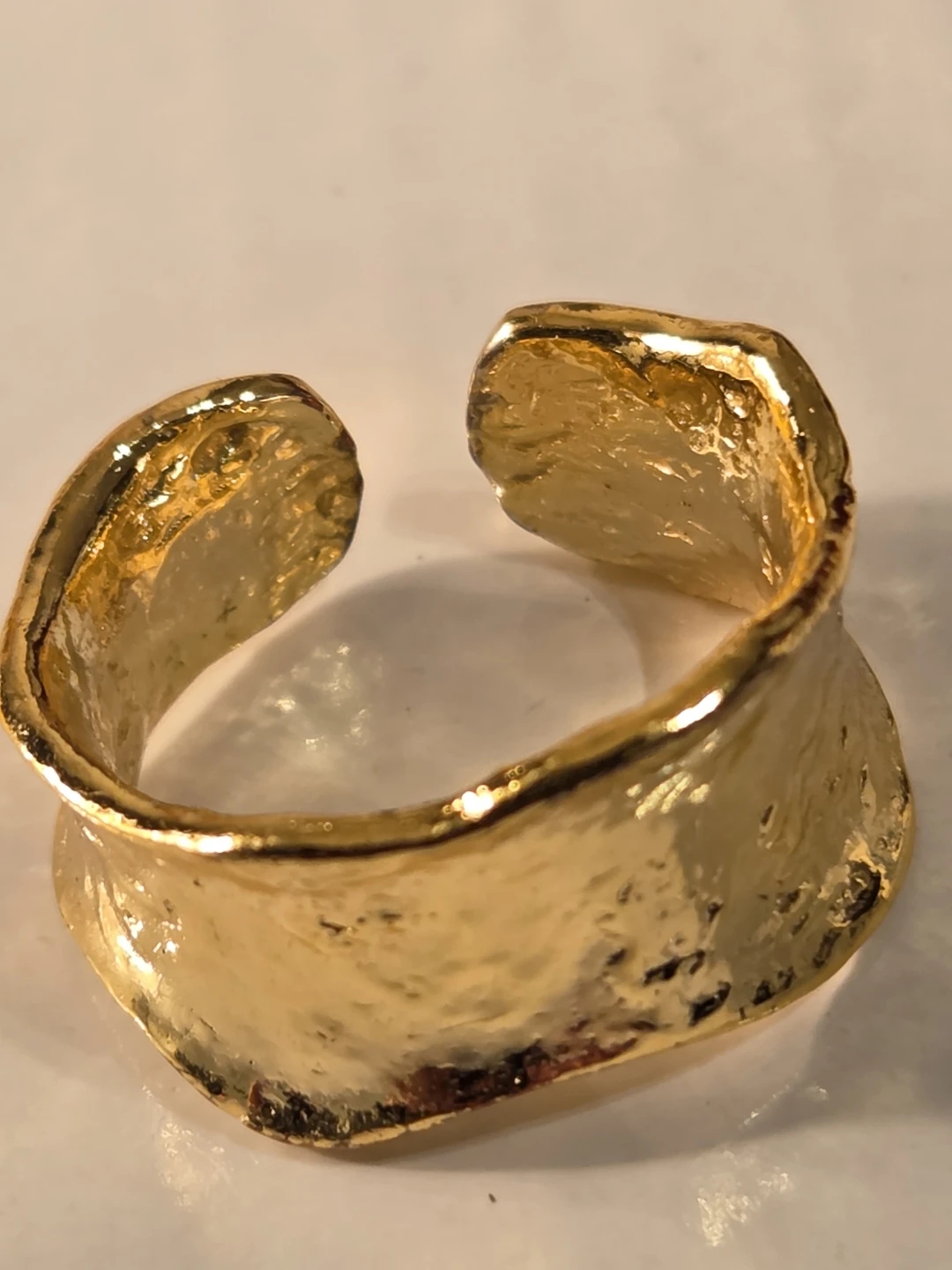 Sterling Silver "S925" Hammered Gold-Plated Ring - photo 2