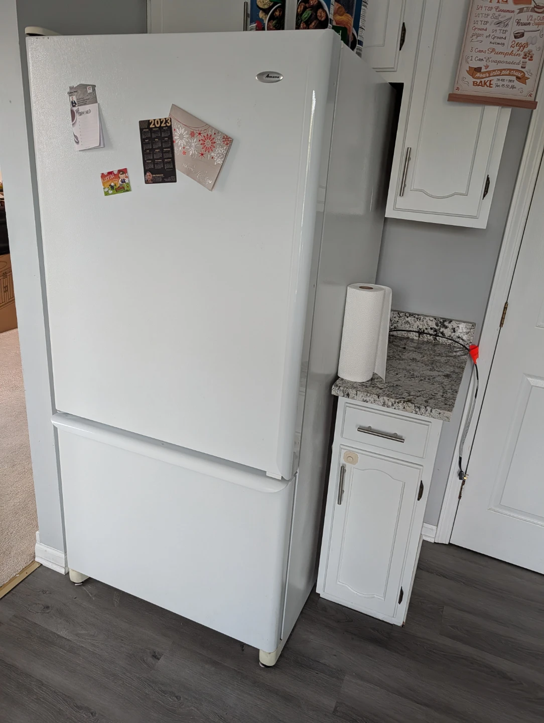 NOT working Refrigerator AMANA American
