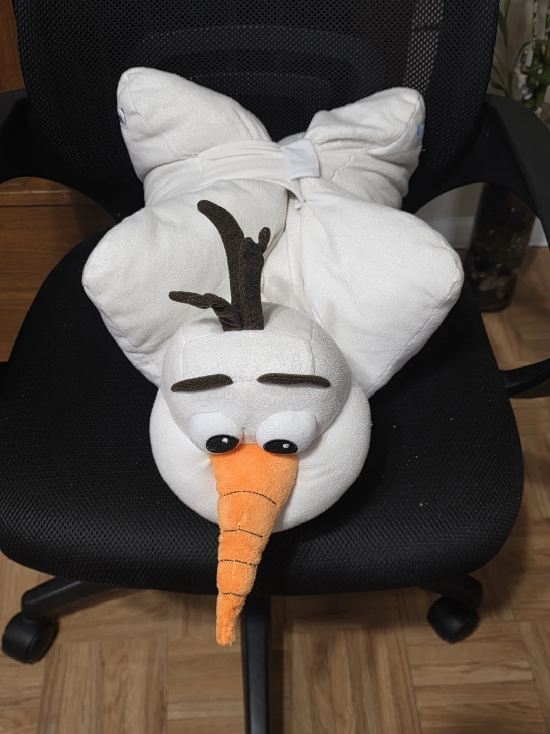 Disney Olaf Pillow Buddy - photo 3