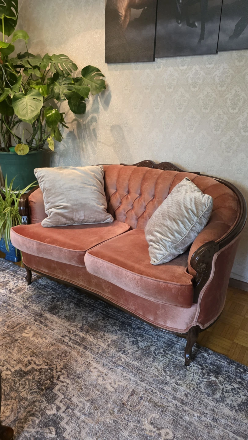 Vintage Pink Velvet Sofa and Chair Set - photo 3