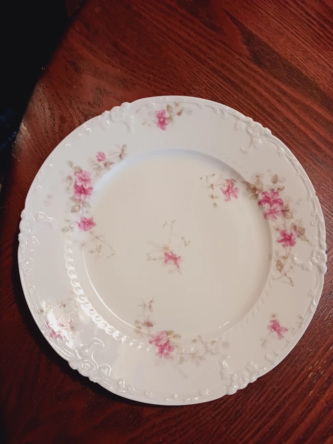 Limohes Haviland French Floral  Porcelain Dinner Plate