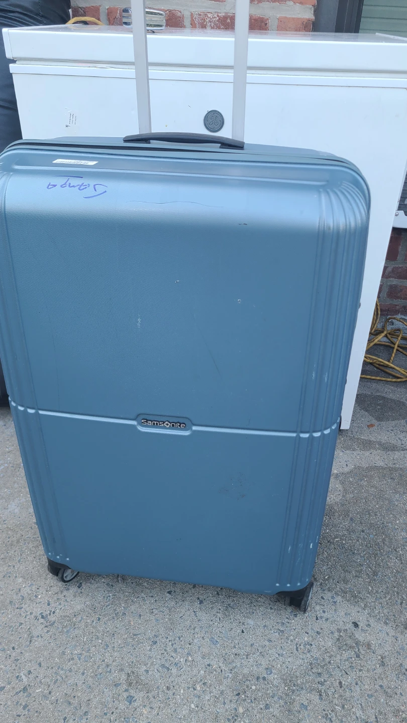 Samsonite Blue Hardside Spinner Luggage
