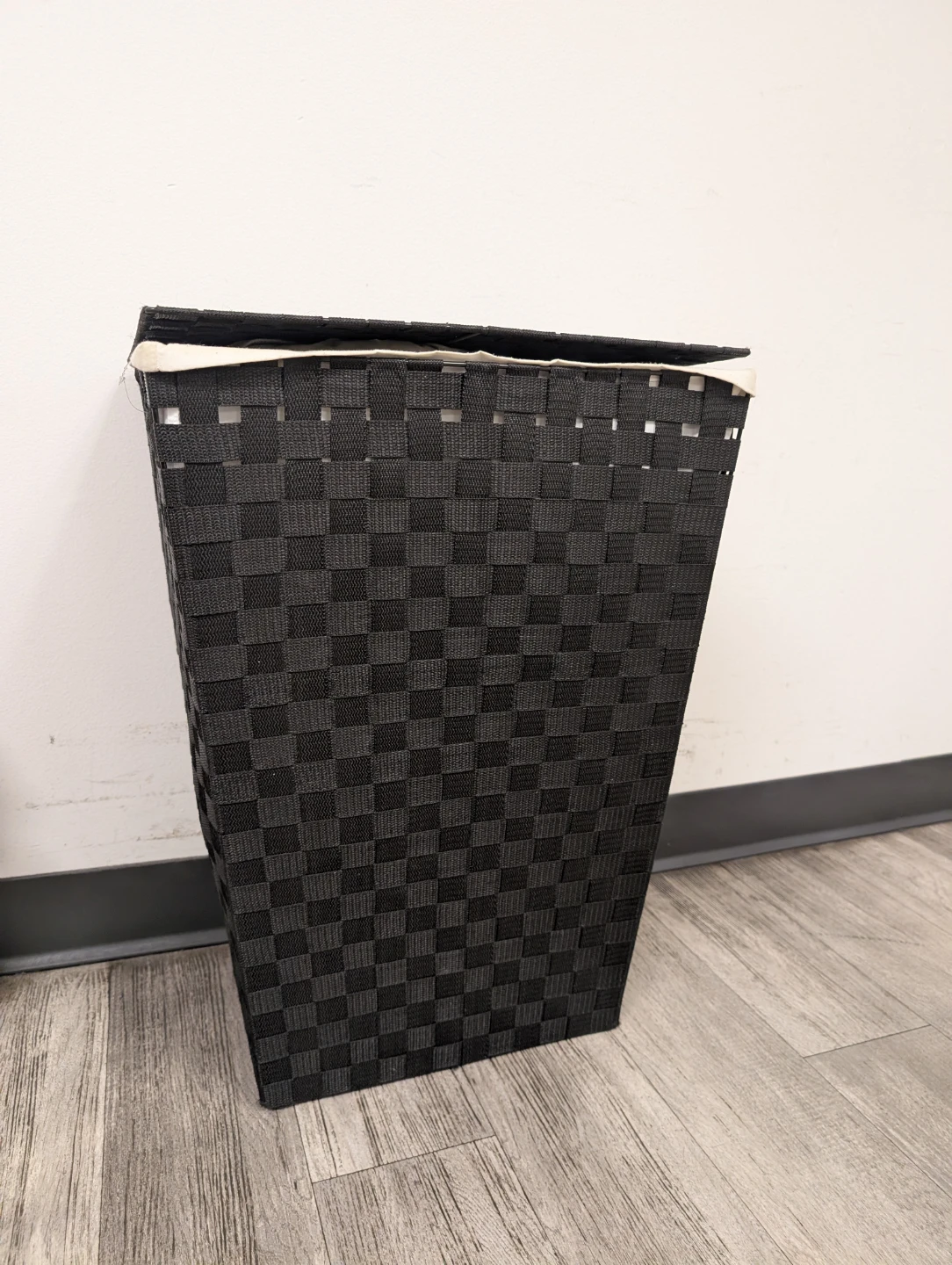 Black Woven Hamper with Liner