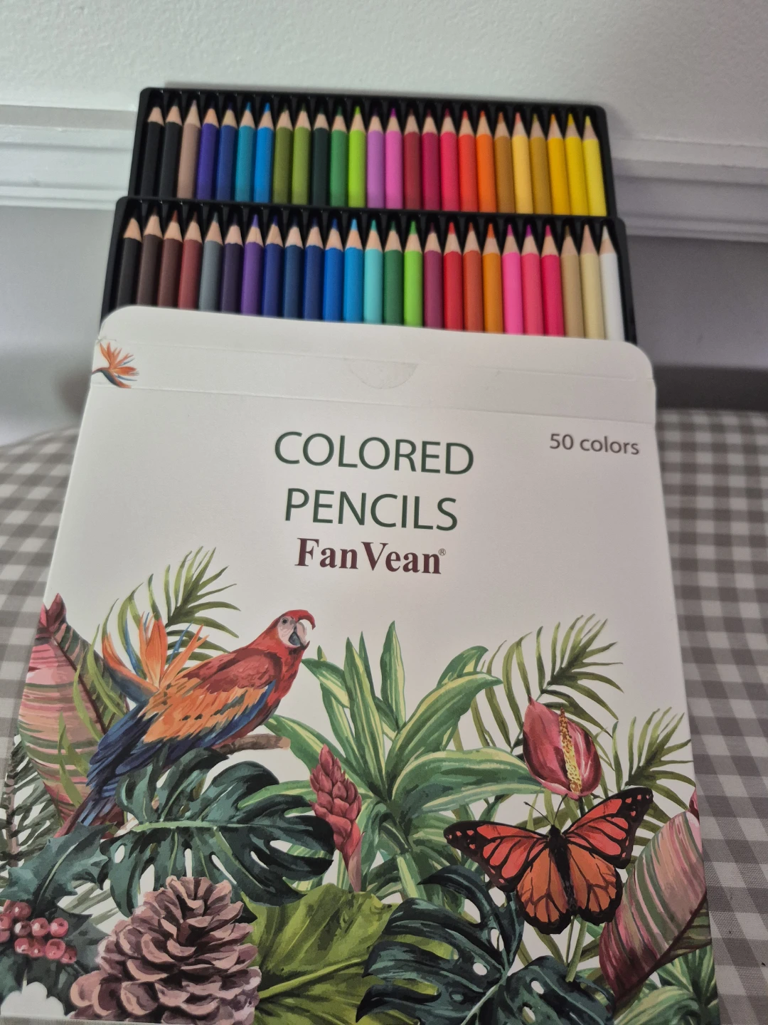 FanVean Colored Pencils and Swear Words Coloring Therapy Book