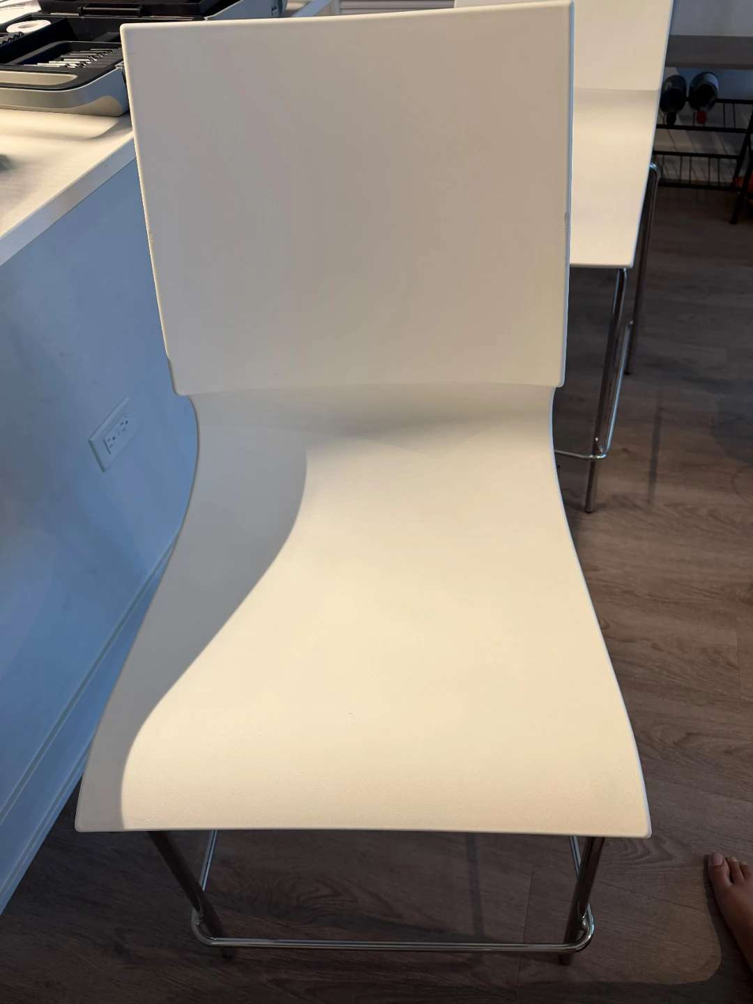 White Counter Height Bar Stool (x3) - photo 5