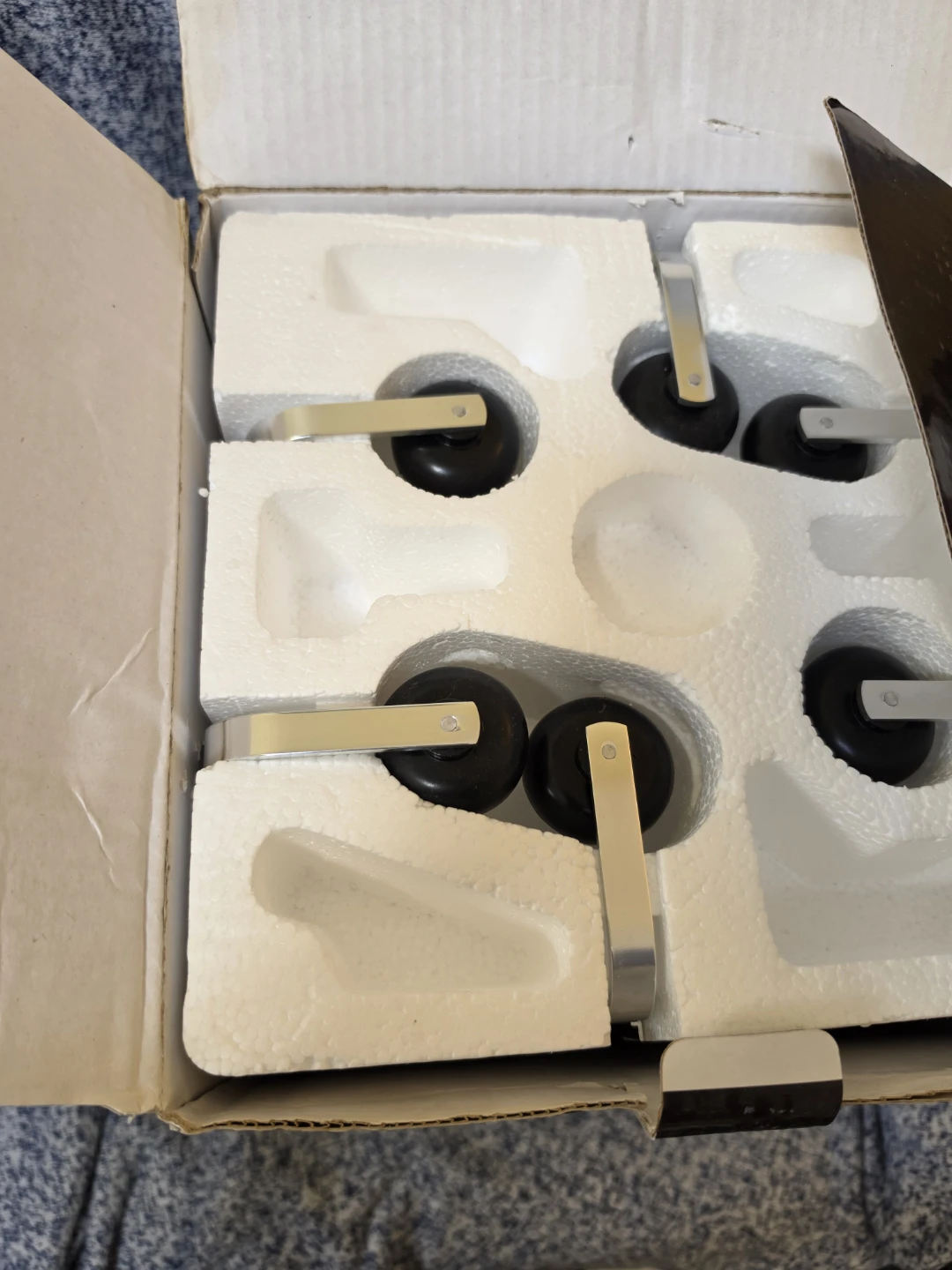 ez Pull Drink Dispenser - photo 3