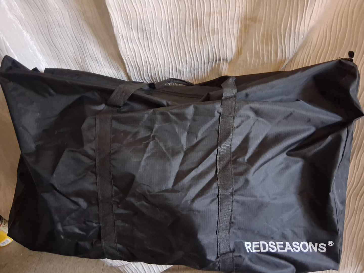 REDS EASONS Black Duffel Bag