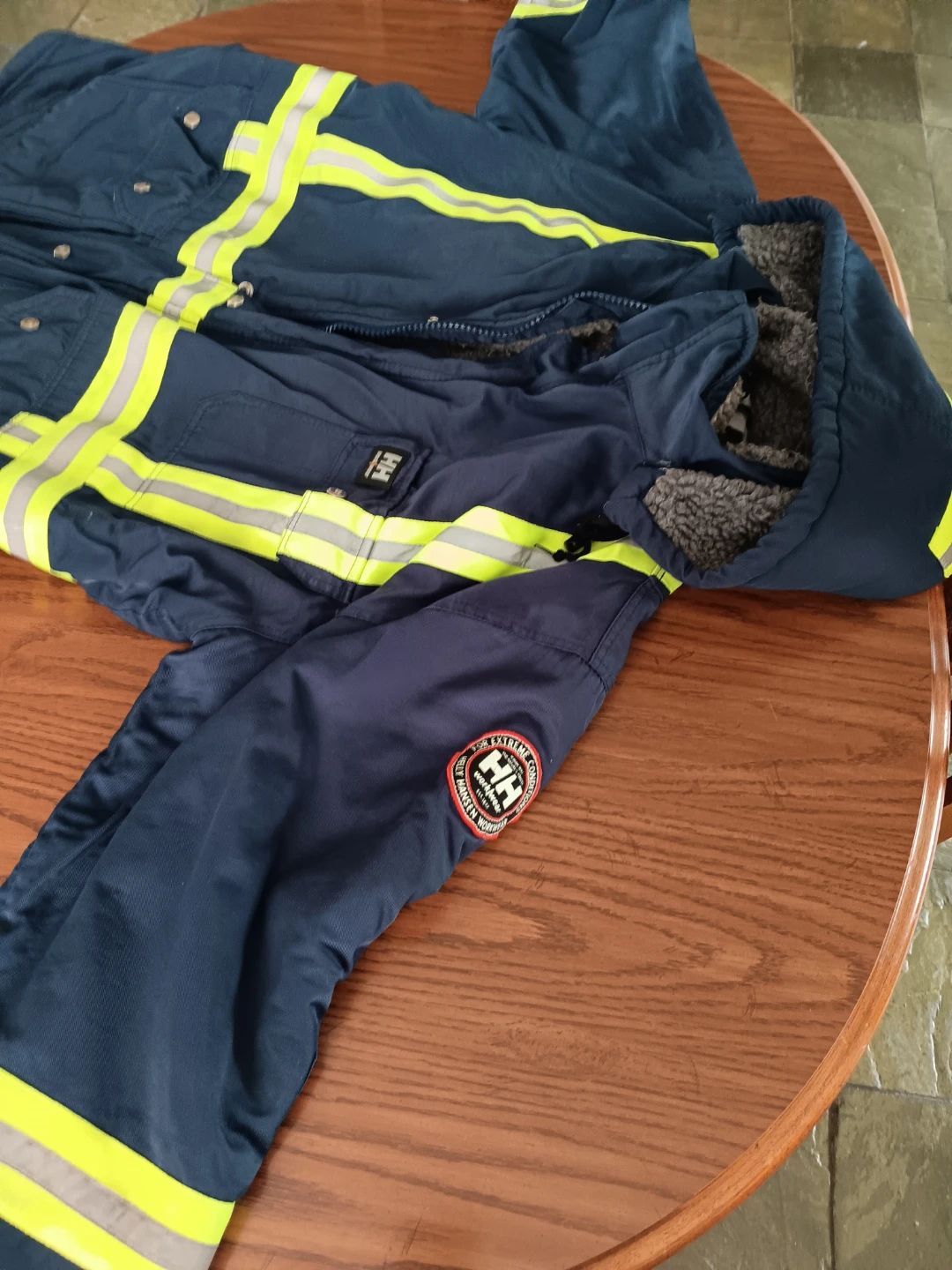 Helly Hansen Navy Work Jacket with Reflective Stripes - photo 2