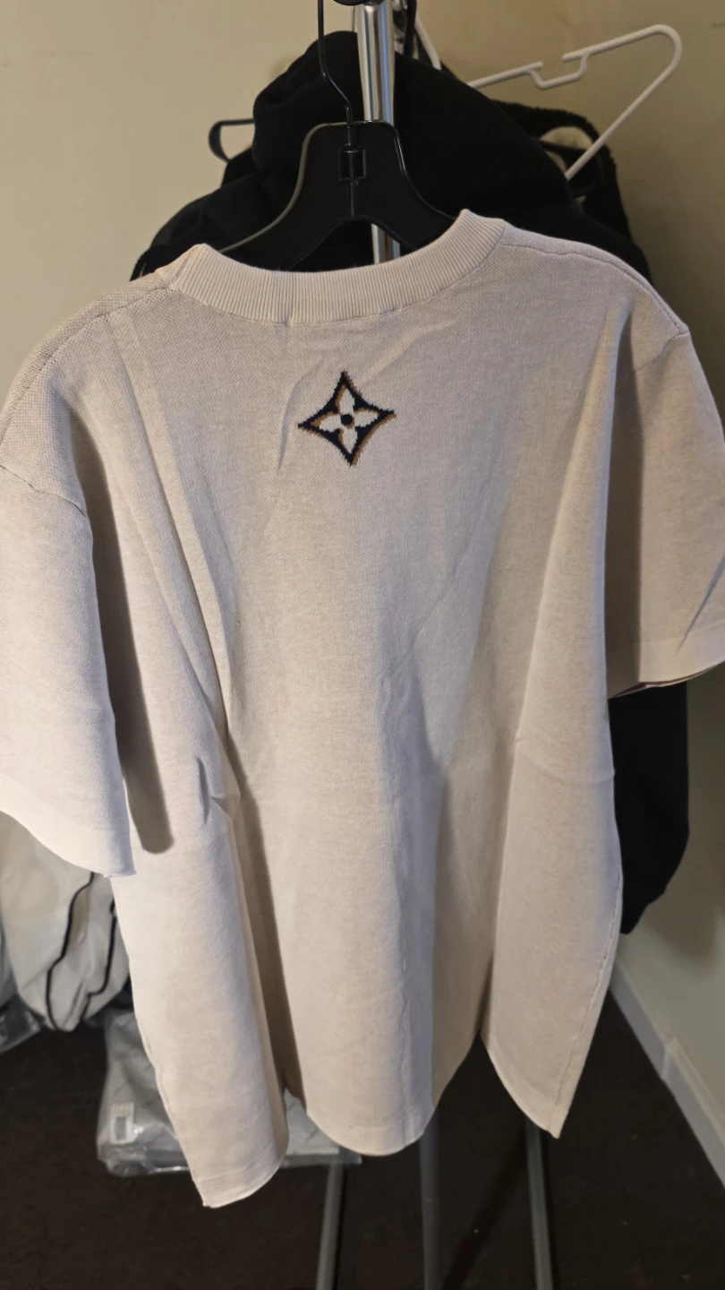 Louis Vuitton Mens Crewneck T-Shirt - photo 2