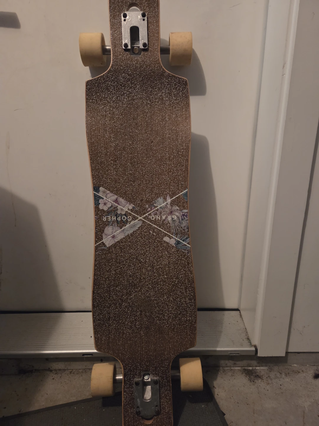 Gopher Grand Longboard Skateboard