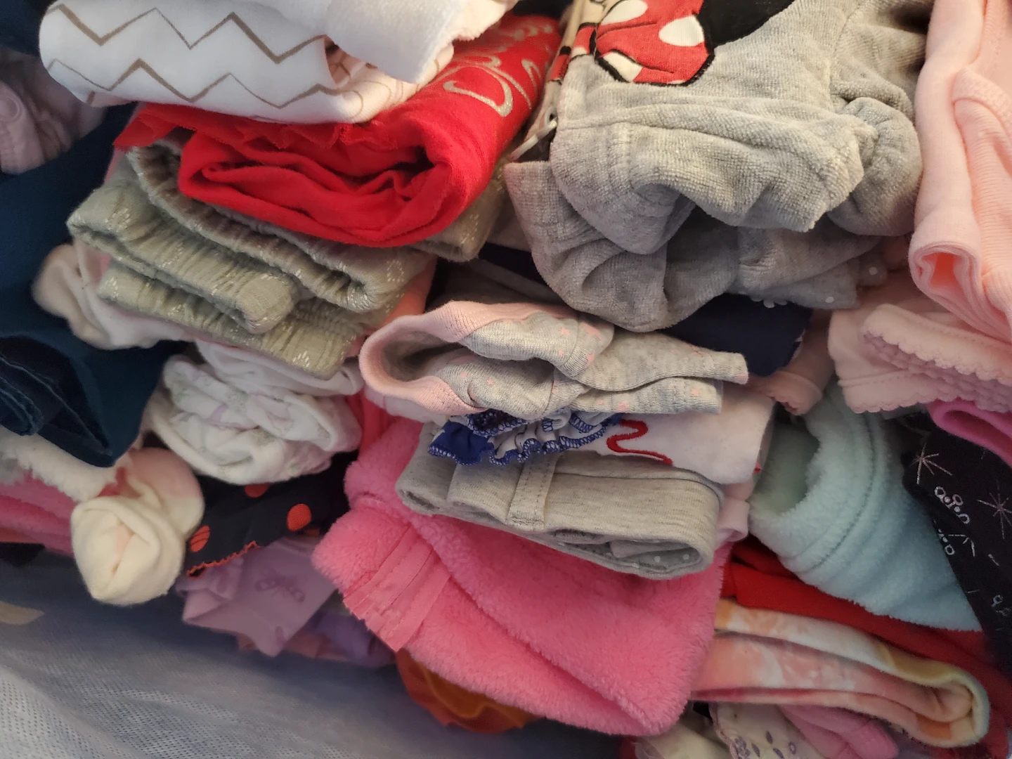 Massive 0-12M Baby Clothes Lot – Over 100 Items! - photo 5