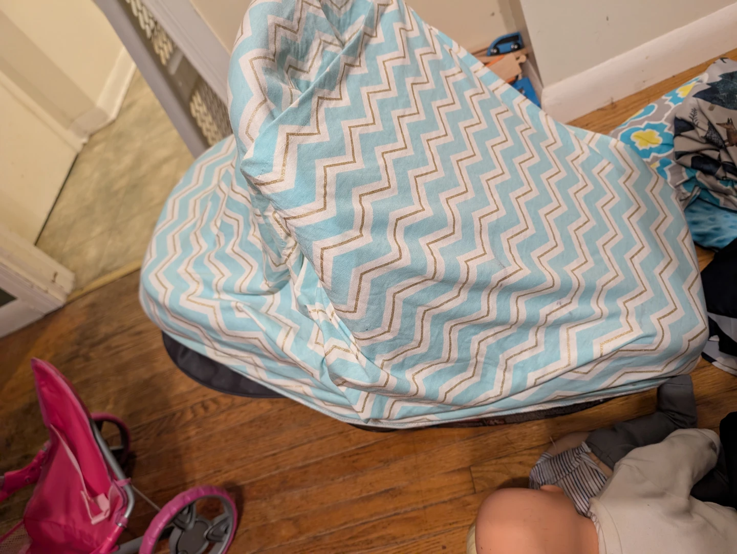 Baby Car Seat Cover Nursing Cover - photo 2