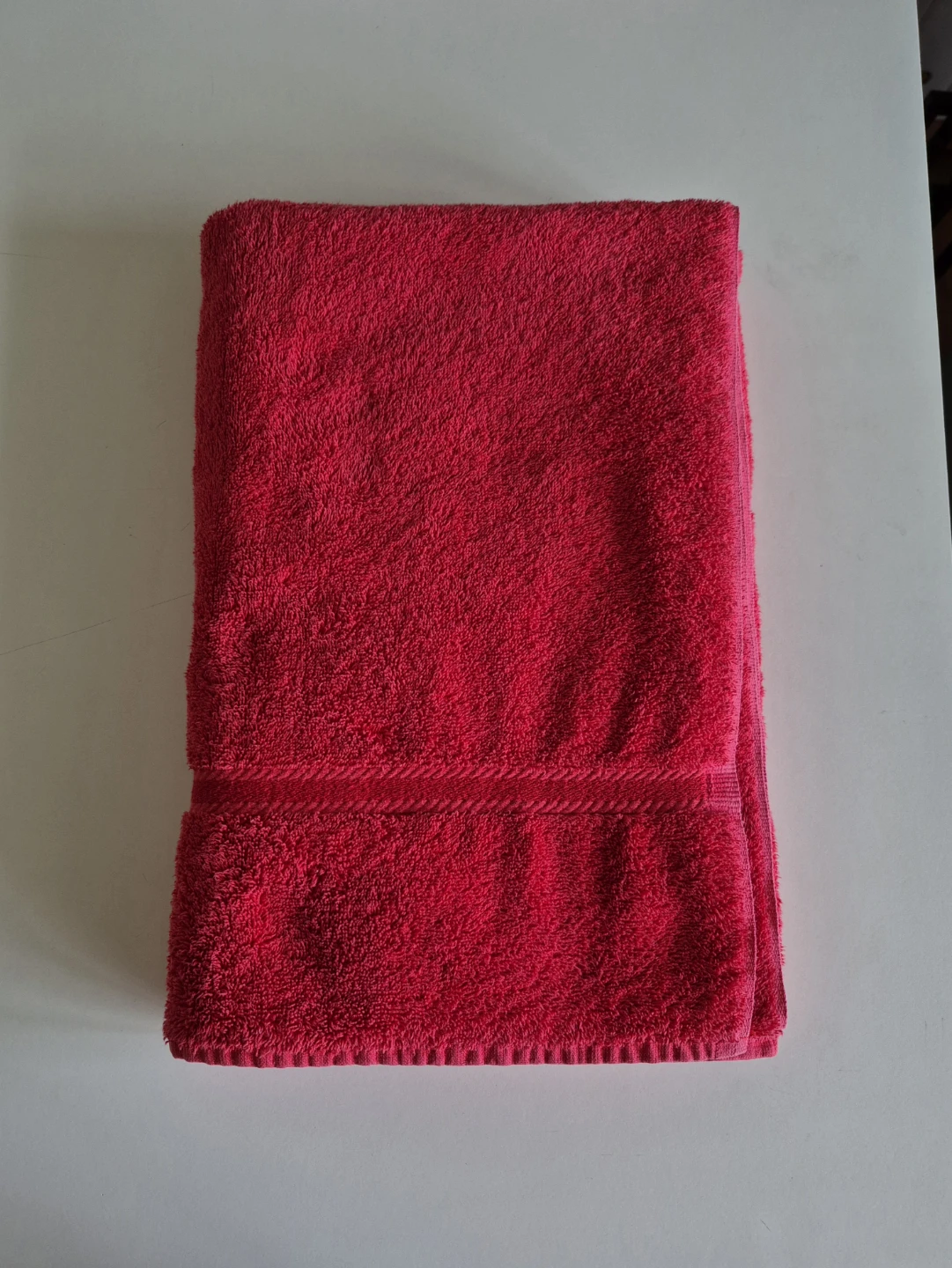 Towel: Large Thick Towel 100% Cotton (made in USA) Red ♥️