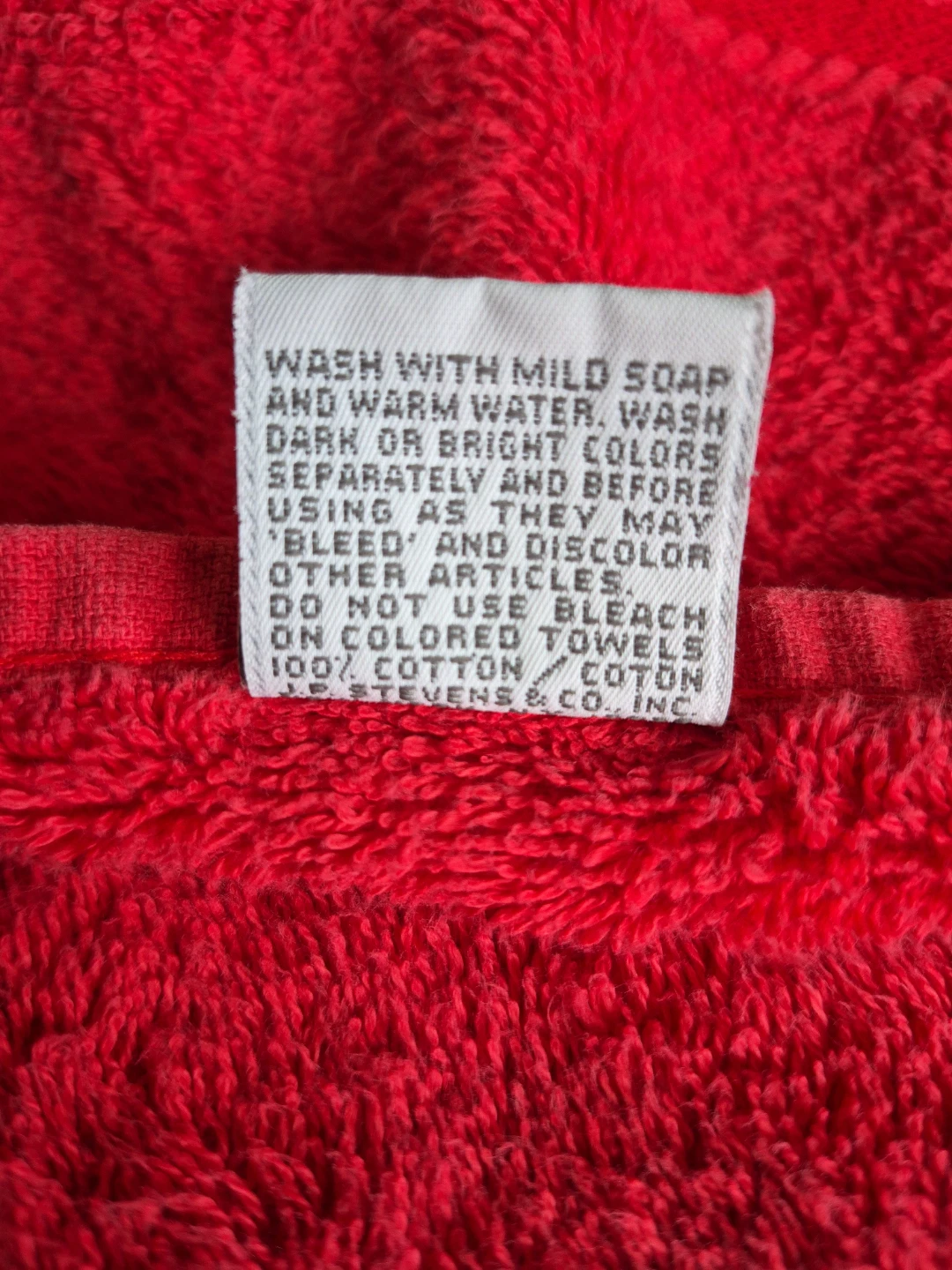 Towel: Large Thick Towel 100% Cotton (made in USA) Red ♥️ - photo 3