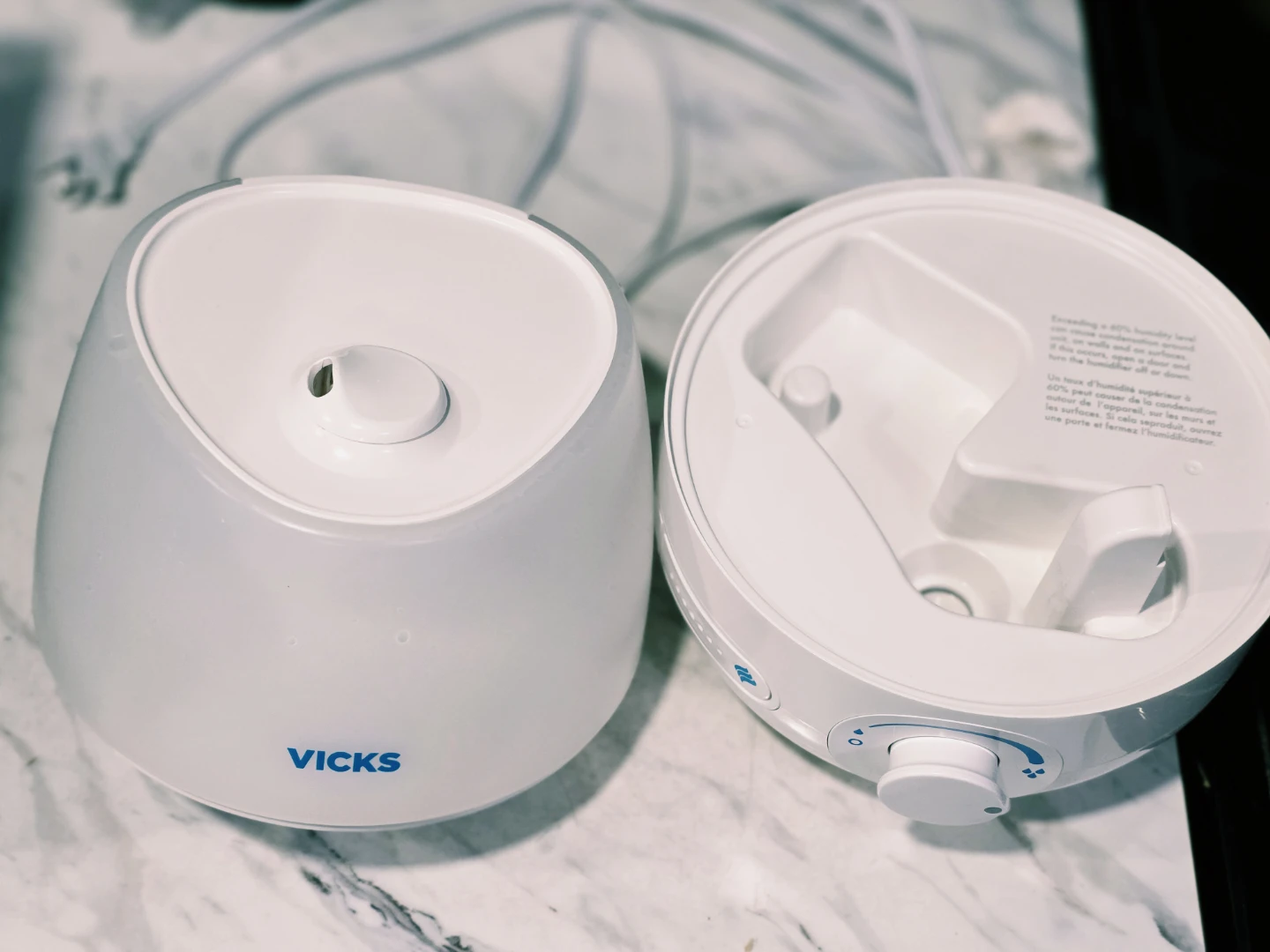 Vicks Mini FilterFree Cool Mist Humidifier - photo 2