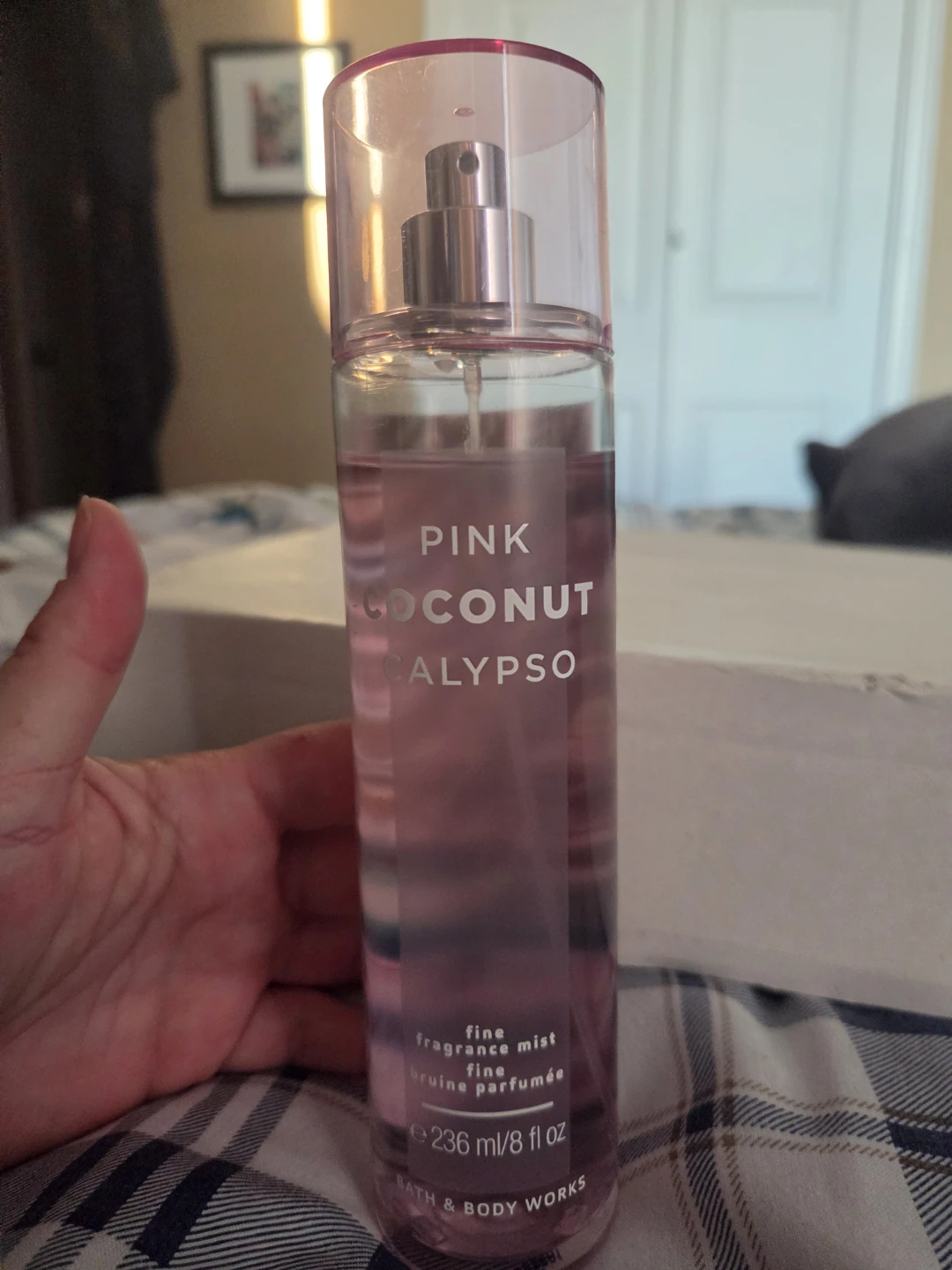Bath & Body Works Pink Coconut Calypso Mist 8 fl oz