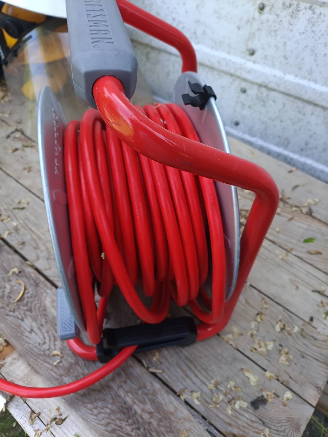 Craftsman 50 ft. Retractable Extension Cord Reel - photo 3