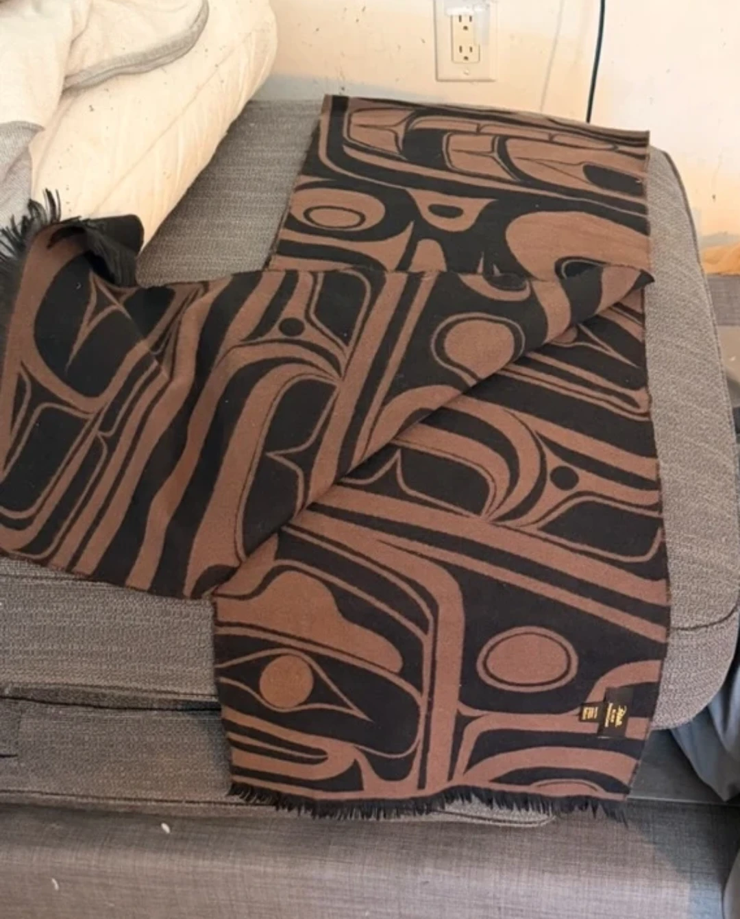 Bill Reid Scarf - photo 3